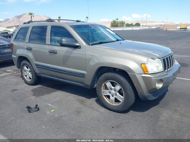 2005 Jeep Grand Cherokee Laredo მანქანა იყიდება აუქციონზე, vin: 1J8HS48N15C724234, აუქციონის ნომერი: 45952746