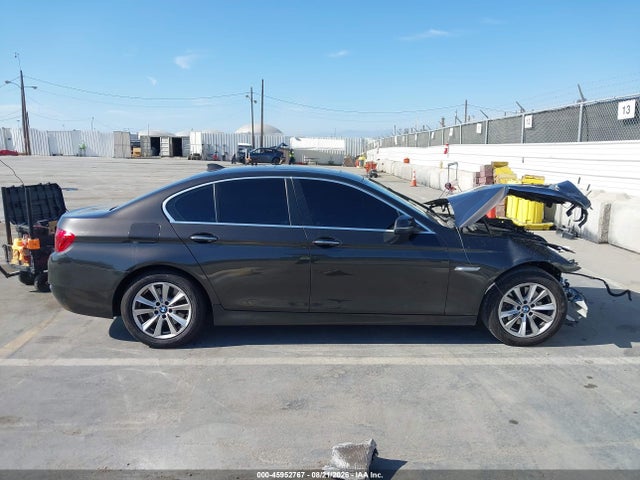 WBA5A5C59FD521465 BMW 528I