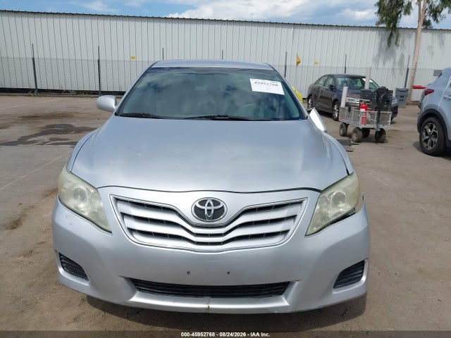 45952768 :رقم المزاد ، 4T4BF3EK9BR199209 vin ، 2011 Toyota Camry Le مزاد بيع