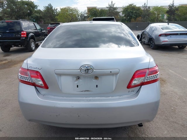45952768 :رقم المزاد ، 4T4BF3EK9BR199209 vin ، 2011 Toyota Camry Le مزاد بيع