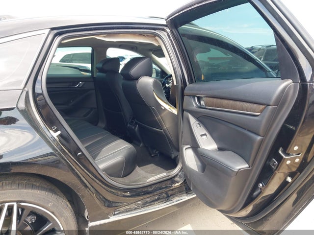 Продаж на аукціоні авто 2022 Honda Accord Hybrid Touring, vin: 1HGCV3F90NA017972, номер лоту: 45952770