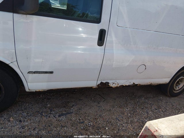 2000 Chevrolet Express მანქანა იყიდება აუქციონზე, vin: 1GCFG25R7Y1212716, აუქციონის ნომერი: 45952773