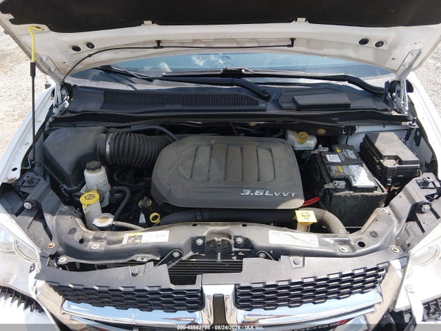 45952798 :رقم المزاد ، 2C4RDGCG4HR842029 vin ، 2017 Dodge Grand Caravan Sxt مزاد بيع