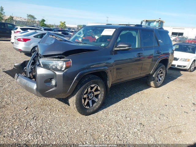 Продаж на аукціоні авто 2018 Toyota 4runner Trd Off Road Premium, vin: JTEBU5JR7J5603079, номер лоту: 45952822