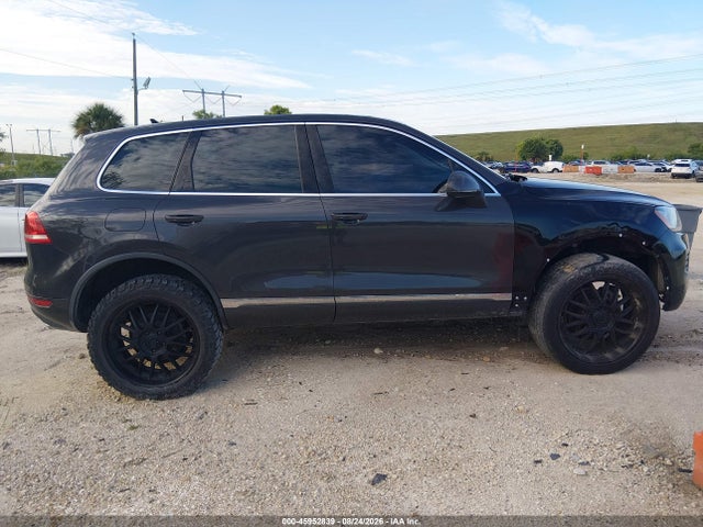 45952839 :رقم المزاد ، WVGEP9BP4DD000528 vin ، 2013 Volkswagen Touareg Tdi Executive مزاد بيع