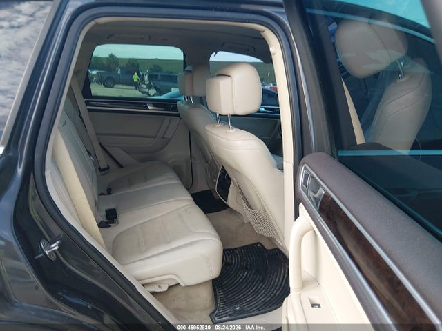 45952839 :رقم المزاد ، WVGEP9BP4DD000528 vin ، 2013 Volkswagen Touareg Tdi Executive مزاد بيع