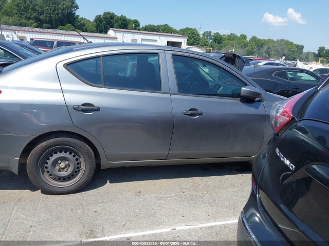 2018 Nissan Versa 1.6 S+ მანქანა იყიდება აუქციონზე, vin: 3N1CN7AP8JL841154, აუქციონის ნომერი: 45952846