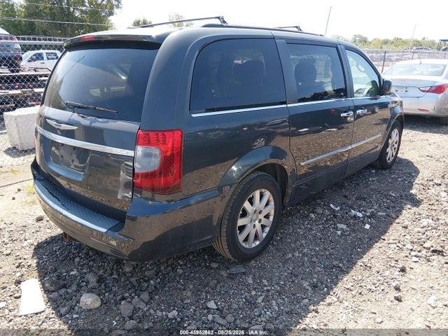 45952862 :رقم المزاد ، 2A4RR8DG3BR617172 vin ، 2011 Chrysler Town & Country Touring-l مزاد بيع