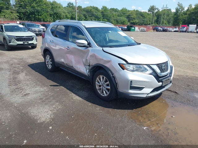 45952866 :رقم المزاد ، KNMAT2MV8JP608256 vin ، 2018 Nissan Rogue Sv مزاد بيع