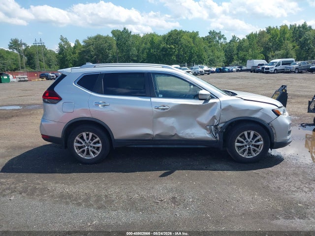 Продаж на аукціоні авто 2018 Nissan Rogue Sv, vin: KNMAT2MV8JP608256, номер лоту: 45952866