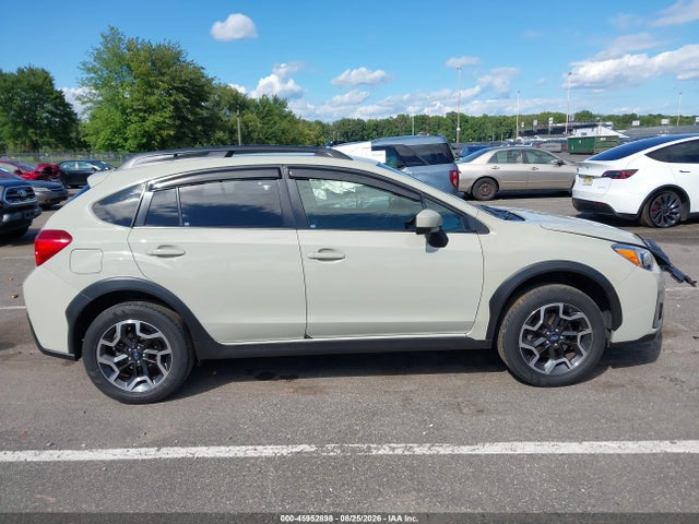 2017 Subaru Crosstrek 2.0i Premium მანქანა იყიდება აუქციონზე, vin: JF2GPABC7HH246498, აუქციონის ნომერი: 45952898