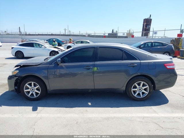 Продаж на аукціоні авто 2011 Toyota Camry Le, vin: 4T1BF3EK5BU776439, номер лоту: 45952922
