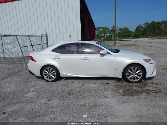 45952924 :رقم المزاد ، JTHBA1D26G5004069 vin ، 2016 Lexus Is 200t مزاد بيع