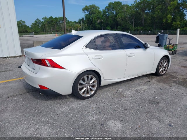 45952924 :رقم المزاد ، JTHBA1D26G5004069 vin ، 2016 Lexus Is 200t مزاد بيع