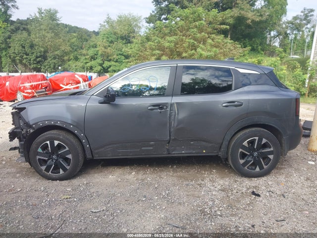 2025 Nissan Kicks Sv Intelligent Awd მანქანა იყიდება აუქციონზე, vin: 3N8AP6CB4SL351553, აუქციონის ნომერი: 45952929