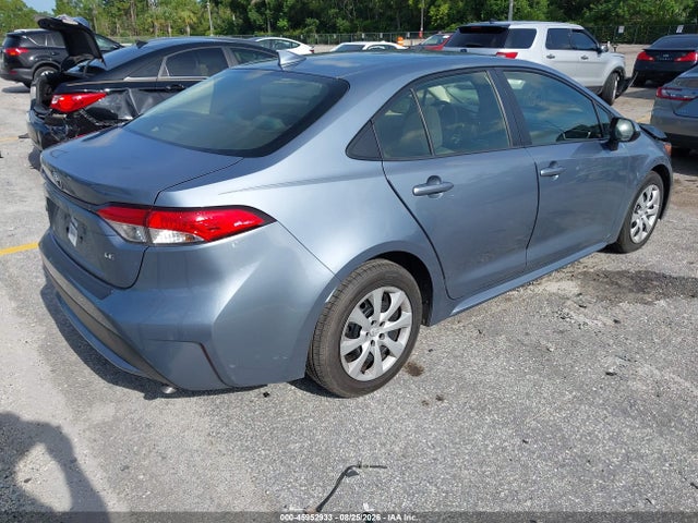 45952933 :رقم المزاد ، JTDEPMAE8NJ201942 vin ، 2022 Toyota Corolla Le مزاد بيع