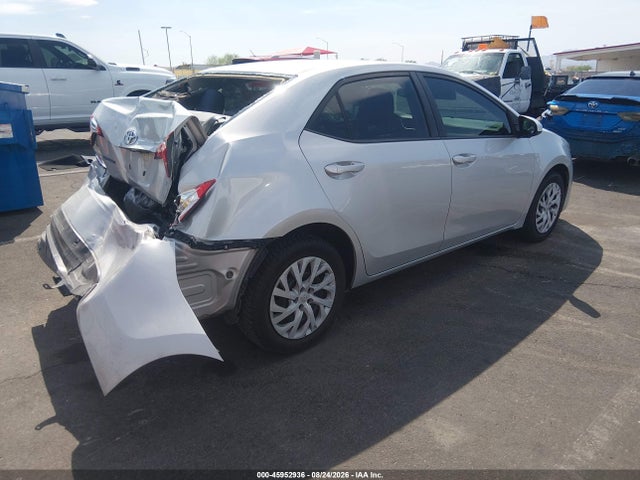 Toyota COROLLA LE 2019 5YFBURHE3KP882274 Image 4