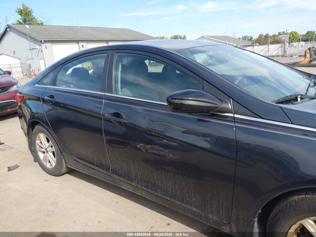 45952939 :رقم المزاد ، 5NPEB4AC1DH752086 vin ، 2013 Hyundai Sonata Gls مزاد بيع