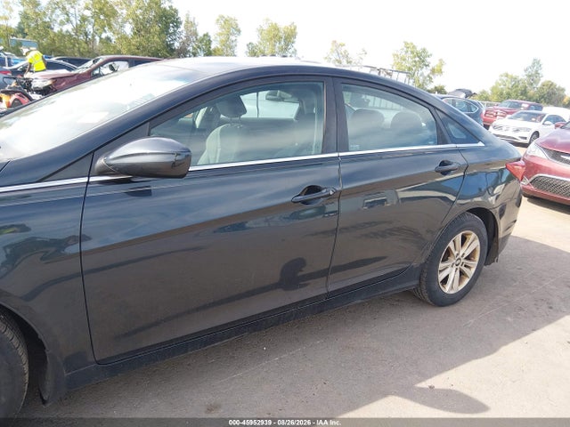 45952939 :رقم المزاد ، 5NPEB4AC1DH752086 vin ، 2013 Hyundai Sonata Gls مزاد بيع