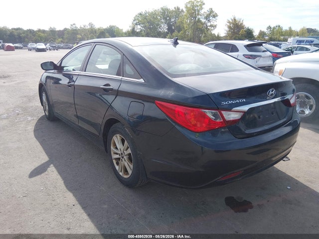 45952939 :رقم المزاد ، 5NPEB4AC1DH752086 vin ، 2013 Hyundai Sonata Gls مزاد بيع