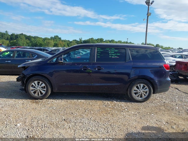 Продаж на аукціоні авто 2018 Kia Sedona Lx, vin: KNDMB5C17J6397136, номер лоту: 45952941