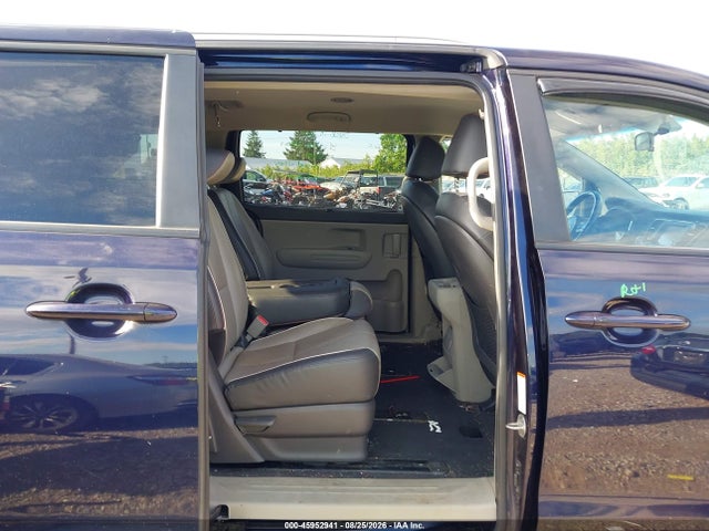 Продаж на аукціоні авто 2018 Kia Sedona Lx, vin: KNDMB5C17J6397136, номер лоту: 45952941