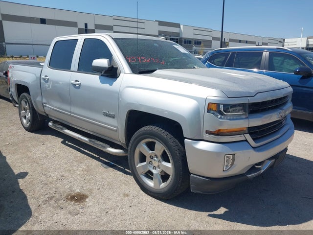 Продаж на аукціоні авто 2018 Chevrolet Silverado 1500 2lt, vin: 3GCUKREC2JG595109, номер лоту: 45952952