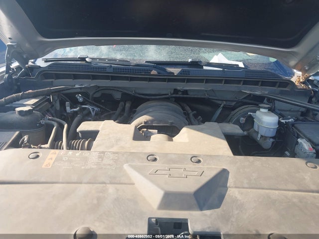 Продаж на аукціоні авто 2018 Chevrolet Silverado 1500 2lt, vin: 3GCUKREC2JG595109, номер лоту: 45952952
