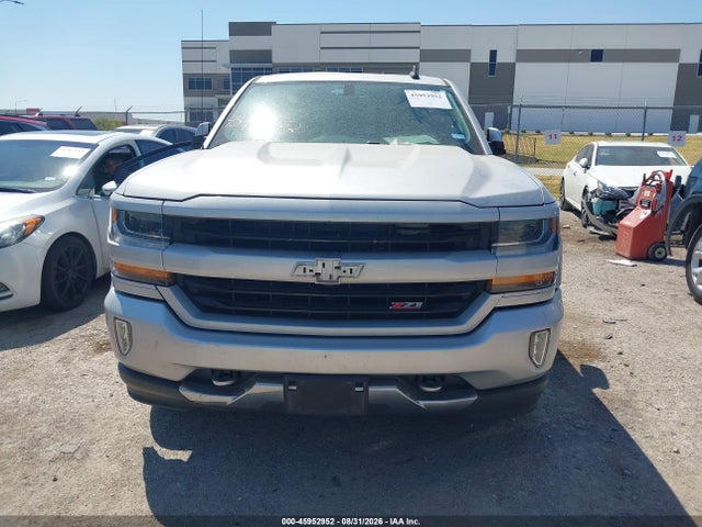 Продаж на аукціоні авто 2018 Chevrolet Silverado 1500 2lt, vin: 3GCUKREC2JG595109, номер лоту: 45952952