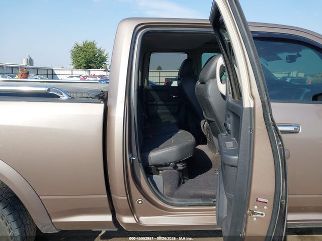 45952957 :رقم المزاد ، 1D7RV1GT2AS175991 vin ، 2010 Dodge Ram 1500 Laramie مزاد بيع