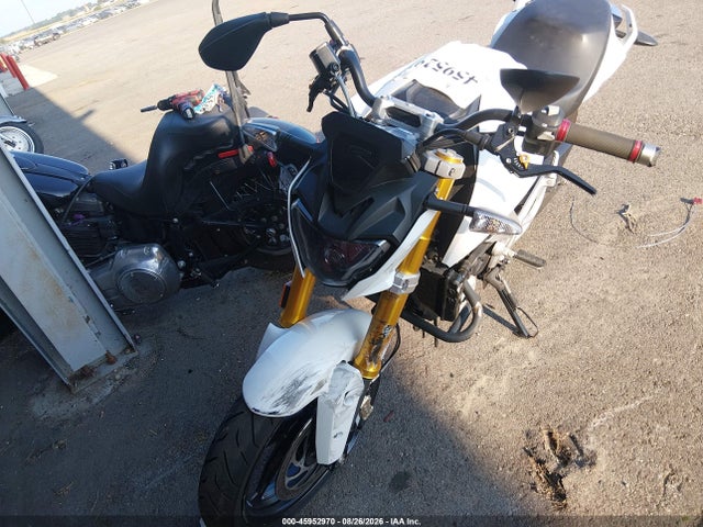 WB30G1107JR857014 BMW G310 R
