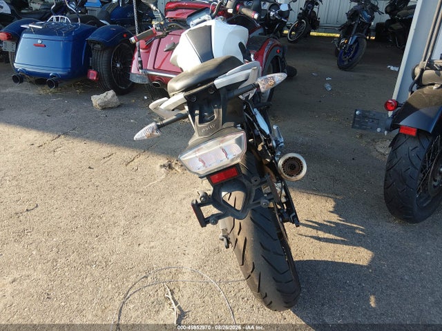 WB30G1107JR857014 BMW G310 R