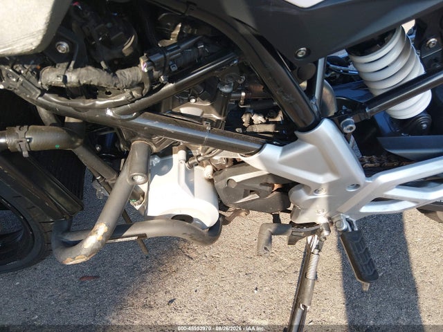 WB30G1107JR857014 BMW G310 R