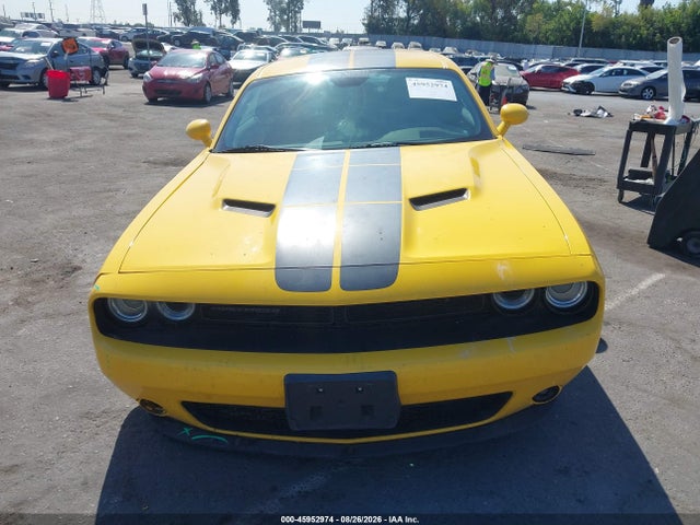 2017 Dodge Challenger Sxt მანქანა იყიდება აუქციონზე, vin: 2C3CDZAG0HH592724, აუქციონის ნომერი: 45952974
