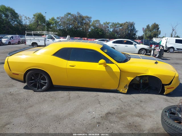 2017 Dodge Challenger Sxt მანქანა იყიდება აუქციონზე, vin: 2C3CDZAG0HH592724, აუქციონის ნომერი: 45952974