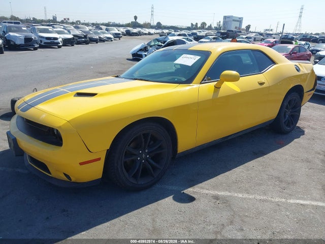 2017 Dodge Challenger Sxt მანქანა იყიდება აუქციონზე, vin: 2C3CDZAG0HH592724, აუქციონის ნომერი: 45952974