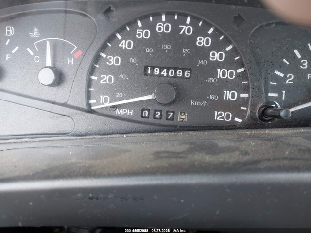45952988 :رقم المزاد ، 3FAFP11391R123307 vin ، 2001 Ford Escort Zx2 مزاد بيع