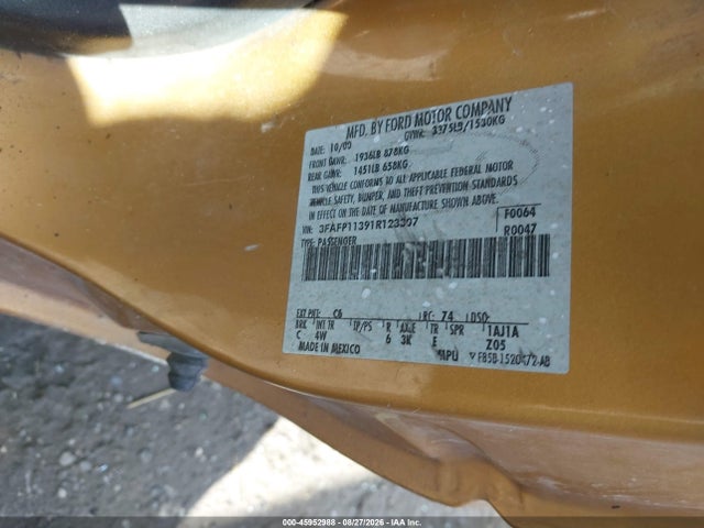 45952988 :رقم المزاد ، 3FAFP11391R123307 vin ، 2001 Ford Escort Zx2 مزاد بيع
