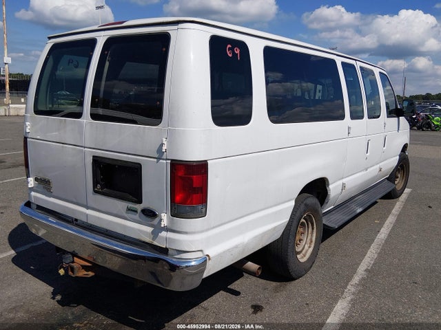 45952994 :رقم المزاد ، 1FBSS3BL6DDA90897 vin ، 2013 Ford E-350 Super Duty Xlt مزاد بيع