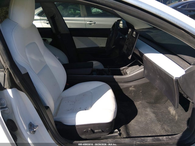 5YJ3E1EA8LF805305 Tesla Model 3 Standard Range Plus Rear-wheel Drive/standard Range Rear-wheel Drive