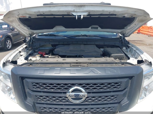 1N6AA1EC0MN523695 Nissan Titan S 4x4