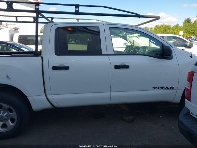 1N6AA1EC0MN523695 Nissan Titan S 4x4