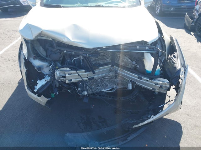 Cadillac XT5 LUXURY 2017 1GYKNDRS4HZ169574 Image 6