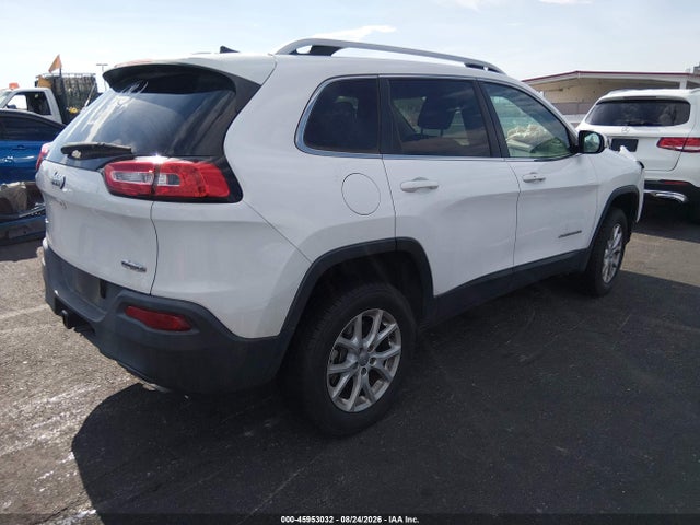 1C4PJMLX6JD560403 Jeep Cherokee Latitude Plus 4x4