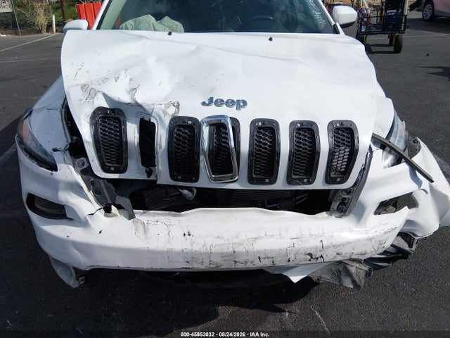 1C4PJMLX6JD560403 Jeep Cherokee Latitude Plus 4x4