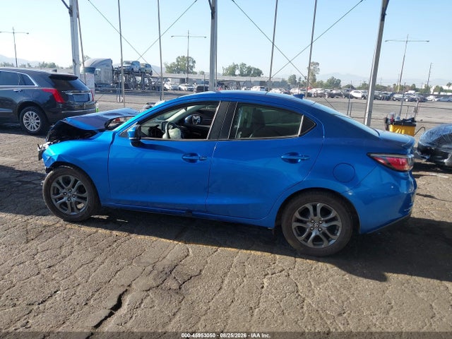 Toyota YARIS LE 2019 3MYDLBYV6KY524980 Image 15