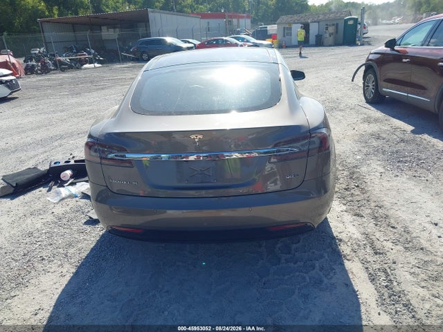 Продаж на аукціоні авто 2016 Tesla Model S 60d/70d/75d/85d/90d, vin: 5YJSA1E25GF144208, номер лоту: 45953052