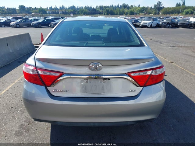 4T1BF1FK5HU421105 Toyota CAMRY SE