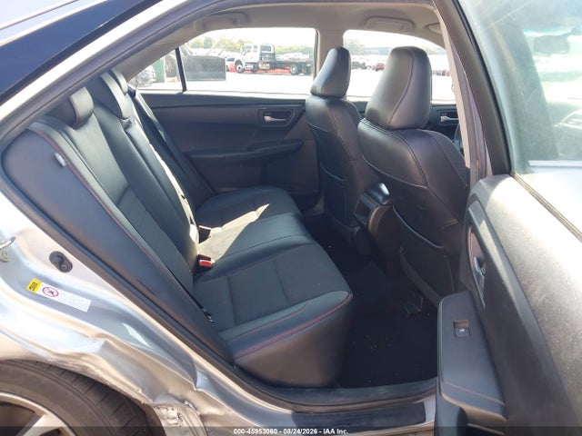 4T1BF1FK5HU421105 Toyota CAMRY SE