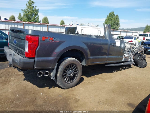 Ford F-350 Lariat 2019 1FT8W3BT4KEF65982 Image 3